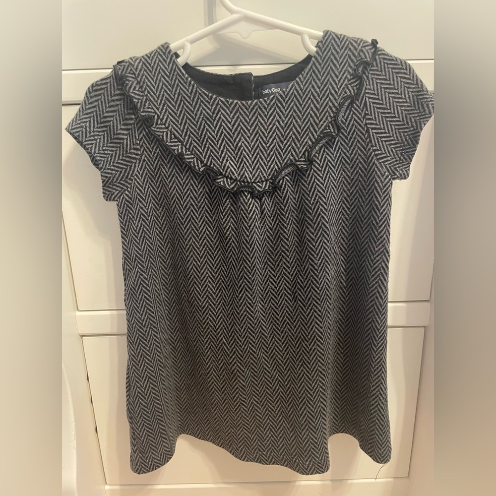 Baby Gap Size 2T Herringbone Dress – Classic & Chic!